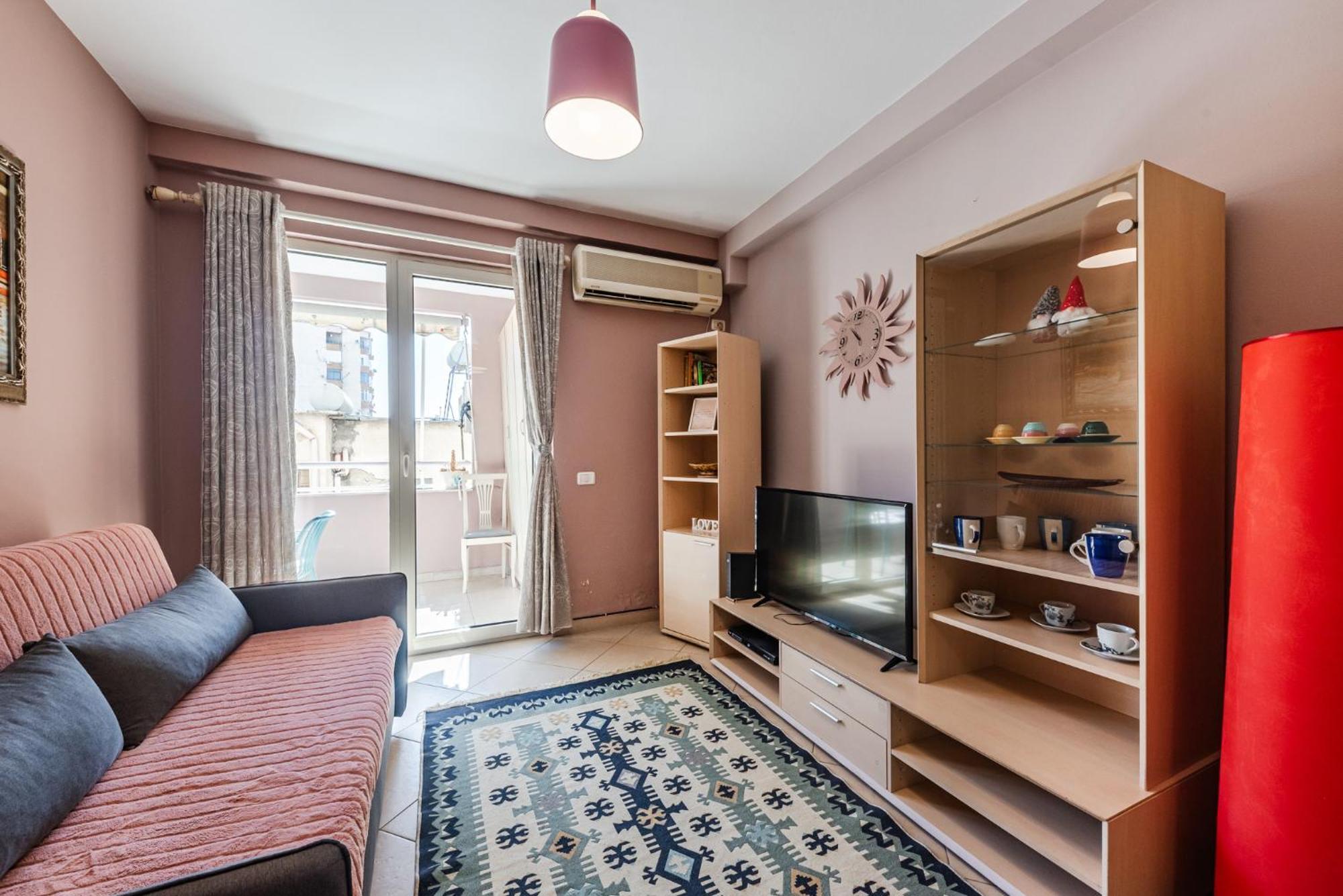 Sisi'S Apartments-Tirana City Center ภายนอก รูปภาพ